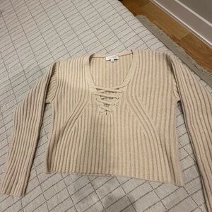 INTERMIX light tan, ribbed V-Neck Sweater with Lace-Up Detail